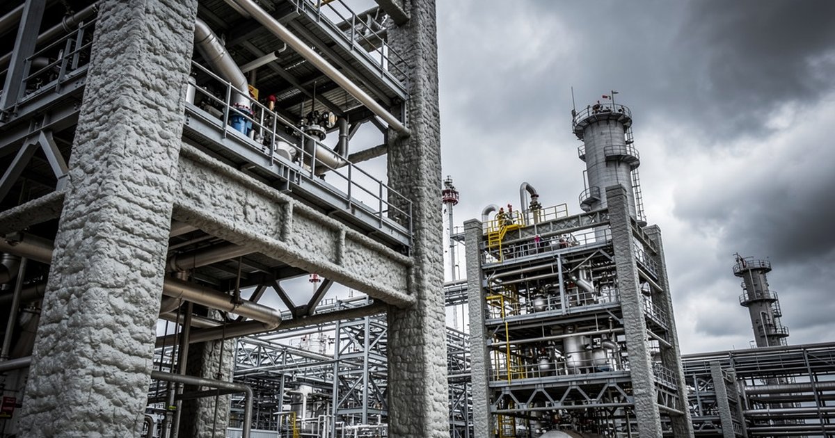 Intumescent fireproofing applied to structural steel at an industrial petrochemical facility